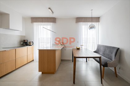 Przestronne dwupoziomowe mieszkanie z balkonem i garażem mieszkanie Wrocław, Fabryczna, Maślice, Al. Śliwowa