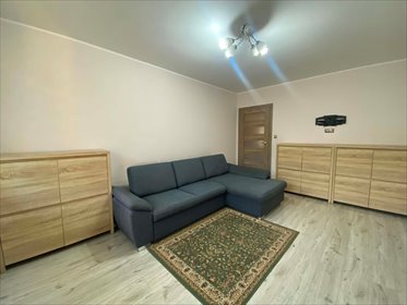 Funkcjonalne 47,06 m² z balkonem w Zduńskiej Woli polecam mieszkanie Zduńska Wola
