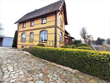 dom na sprzedaż 151m2 dom Małomice
