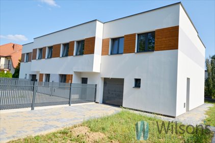 Polecam skrajny segment 120 m² w Łomiankach z ogrodem i garażem dom Łomianki, Centralne