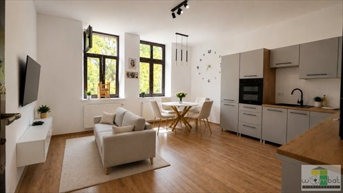 Do sprzedania przestronne 75,5 m² mieszkanie 2 pokoje w Świdnicy mieszkanie Świdnica