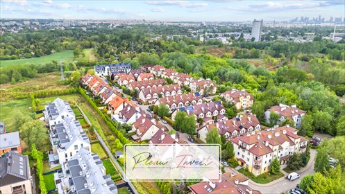 Przestronny dom z kominkiem, tarasami i garażem w Wilanowie dom Warszawa, Wilanów, Zawady