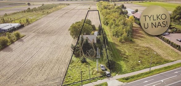 Sprzedam działkę 2938 m² z budynkiem do remontu w Błoniu działka Błonie, ul. Powstańców