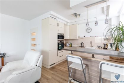 Zapraszam do wynajmu 4-pokojowego mieszkania z balkonem i ogrodem zimowym mieszkanie Warszawa, Mokotów, Służewiec, al. Wilanowska