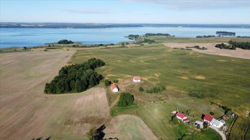 Posiadłość na Mazurach z dwoma budynkami - polecam dom Kąp