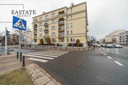 Kawalerka z balkonem, klimat kamienicy, blisko Politechniki mieszkanie Warszawa, Śródmieście