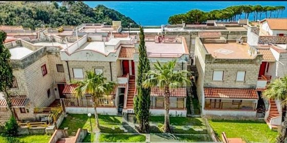 Sprzedam mieszkanie 42 m² z widokiem na morze i basenem mieszkanie San Nicola Arcella, Villagio Arcomagno