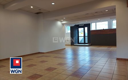 Lokal użytkowy 185 m2 na parterze z dużym potencjałem lokal użytkowy Częstochowa, Armii Krajowej