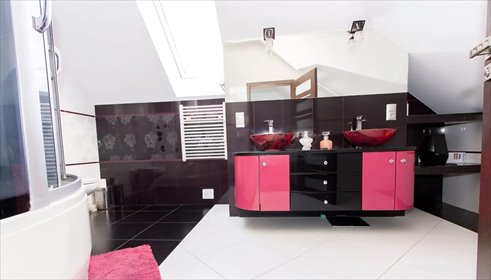 Przestronny dom 218 m² z ogrodem i fotowoltaiką dom Miastko, jodłowa, Jodłowa