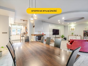 Przestronny dom 260m2 z garażem i tarasem w Michałowicach dom Michałowice, Michałki