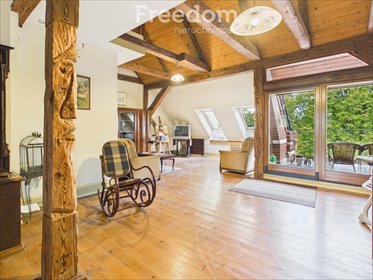 Polecam dom 290 m² z lokalem najmu 70 m² w Strzelcach Opolskich dom Strzelce Opolskie, ks. Karola Lange