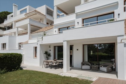 Luksusowy apartament 4 sypialnie z basenem polecam! mieszkanie Nueva Andalucia Alcores del Golf, Alcores del Golf