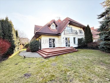 Przestronny dom 350 m2 z ogrodem, garażem i tarasem dom Warszawa, Wilanów, Powsin, Zapłocie