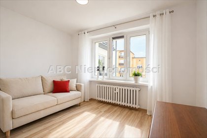 Zapraszam do 34 m² mieszkania z umeblowaną kuchnią i piwnicą mieszkanie Piła, Śródmieśćie