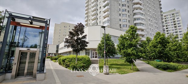 Na wynajem przestronny lokal usługowy 156 m² w Woli lokal użytkowy Warszawa, Wola Młynów