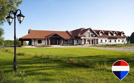 Hotel na Mazurach z 86 miejscami noclegowymi i atrakcjami lokal użytkowy Giżycki