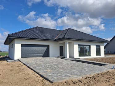 Nowoczesny dom 188 m² z garażem, stan deweloperski dom Łubianka, Ziołowa