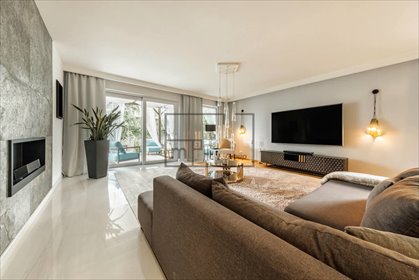 dom na sprzedaż 303m2 dom Łomianki