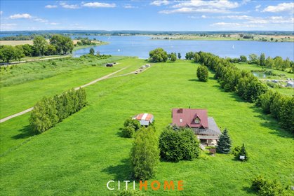 Inwestycyjny dom nad Jeziorem Szymoneckim z mariną dom Szymonka