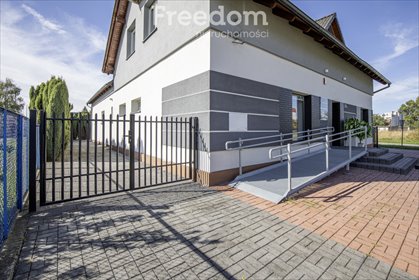 Polecam nowoczesny lokal biurowo-usługowy 324 m² z garażem lokal użytkowy Brzeg, Starobrzeska 34a