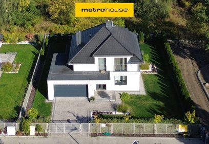 Zapraszam do obejrzenia luksusowego domu 178 m² z garażem i garderobą dom Radom, Tęczowa