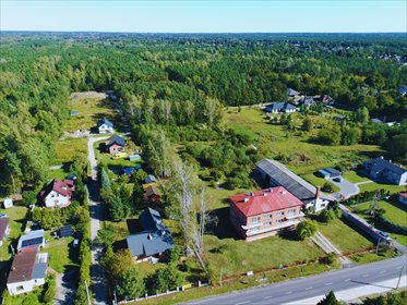 Przestronny dom 660 m² na działce 3 ha z lasem, 18 pokoi dom Łódź, Kolumny