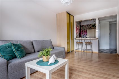 Polecam funkcjonalną kawalerkę 27 m² na Osiedlu Kosmonautów mieszkanie Osiedle Kosmonautów