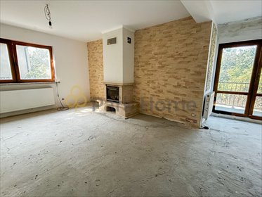 Sprzedam przestronny dom 110 m² z garażem i kominkiem dom Szprotawa