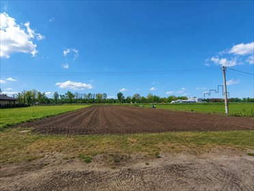 Działka budowlana 2670 m² w Łazach z mediami i warunkami zabudowy działka Łazy