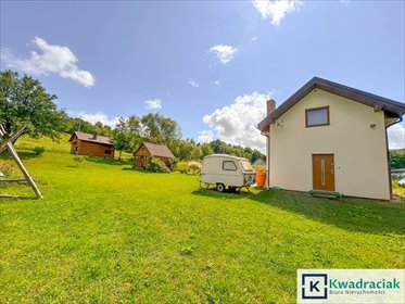 Na sprzedaż malowniczy dom z pełnym wyposażeniem i działalnością turystyczną dom Górzanka