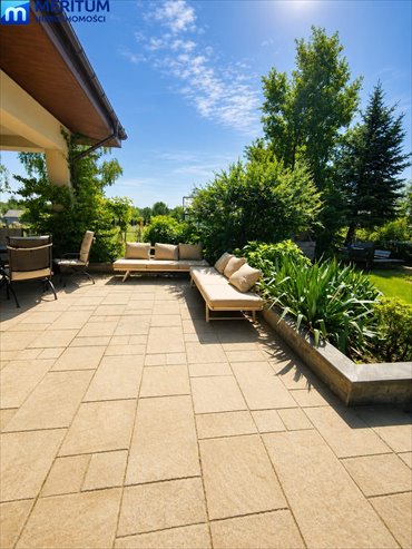 Sprzedam elegancki dom 250 m² w Tartak-Brzózki z ogrodem i kominkiem dom Tartak Brzózki