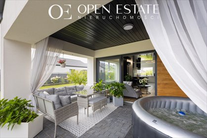 Nowoczesny dom 2023 z garażem, tarasem i pełnym wyposażeniem dom Karolino, Kwiatu Jabłoni