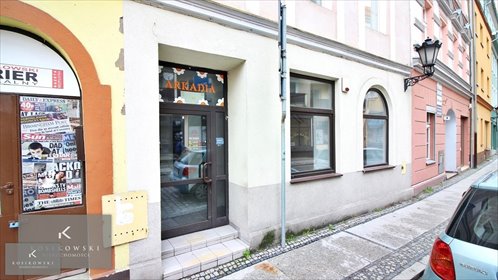 lokal użytkowy na wynajem 80m2 lokal użytkowy Namysłów, Centrum