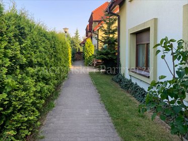 Przestronne 3-pokojowe z ogródkiem w Groblicach polecam mieszkanie Groblice