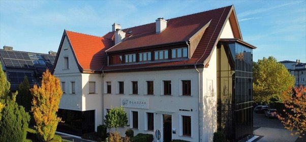 Na sprzedaż przestronne 62 m² apartament z widokiem na zabytkowy kościół mieszkanie Gniezno, Św. Michała Archanioła