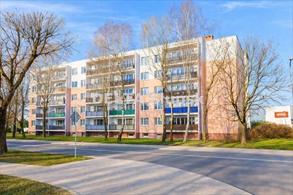 3-pokojowe mieszkanie z loggią, gotowe do wprowadzenia mieszkanie Słupsk, Osiedle Niepodległości, Romana Dmowskiego
