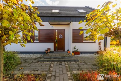 Nowoczesny dom z garażem i tarasem w Grzędzicach dom Grzędzice