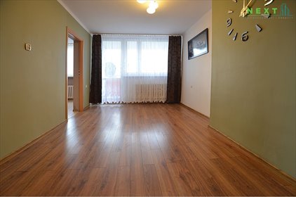 Nowy Bytom - 3 pokoje z dużym balkonem i piwnicą mieszkanie Ruda Śląska, Nowy Bytom