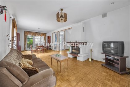 Zapraszam do domu 192 m² w Starych Babicach z dużym salonem, kominkiem i tarasem dom Stare Babice