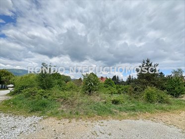 Malownicza działka 841 m² z widokiem na Ślężę, spokojna okolica działka Księginice Małe, Przemiłów