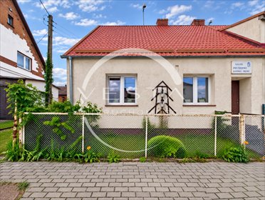 Dom z możliwością aranżacji i działalności - Bierzwnik dom Bierzwnik, Dworcowa