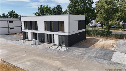 Sprzedam nowoczesne 3-pokojowe mieszkanie z balkonem i garażem mieszkanie Karpicko, Brzoskwiniowa