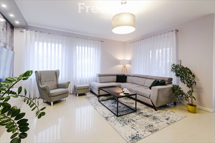 Dom na sprzedaż Wikielec, Różana 241m2 Foto 5