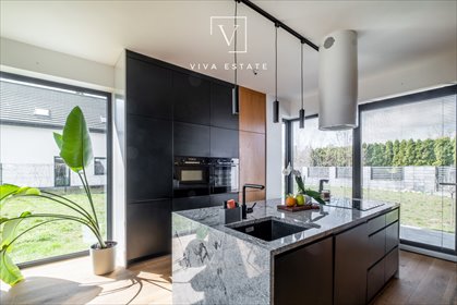 Nowoczesny dom 257m2 z eleganckim dachem dwuspadowym dom Ustanów