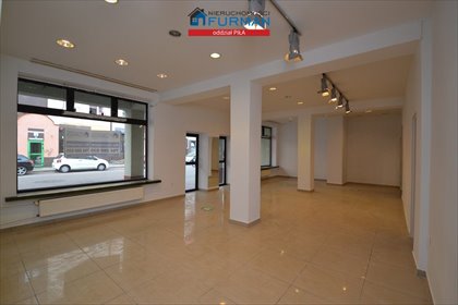 Przestronny lokal usługowy 98 m² z dużymi witrynami lokal użytkowy Piła, Śródmieście