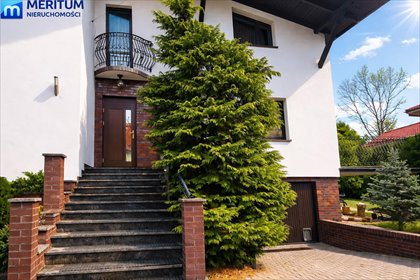 Przestronny dom 450 m2 z tarasem i garażem na 3 auta dom Grodzisk Mazowiecki