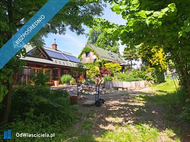 Na sprzedaż przestronne siedlisko 400 m² w Biesiadkach dom Biesiadki