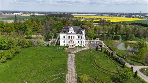 dom na sprzedaż 1452m2 dom Biskupice Podgórne, Polna