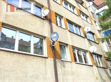 Sprzedam przestronne 3-pokojowe mieszkanie z balkonem i piwnicą mieszkanie Legnica