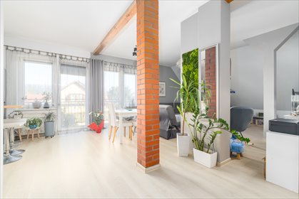 Przestronny bliźniak z 3 niezależnymi mieszkaniami i garażem dom Szczecin, Warszewo, Na Stoku